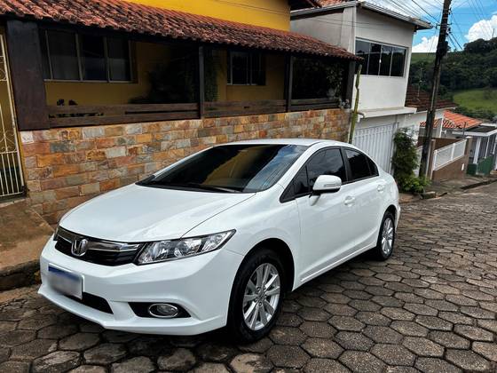HONDA CIVIC 2.0 LXR 16V FLEX 4P AUTOMÁTICO